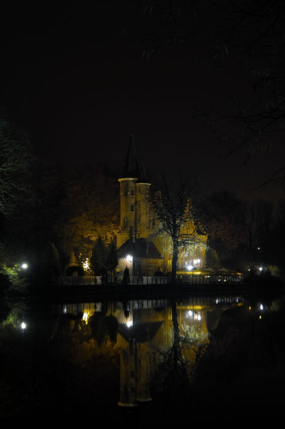 Bruges at night 2